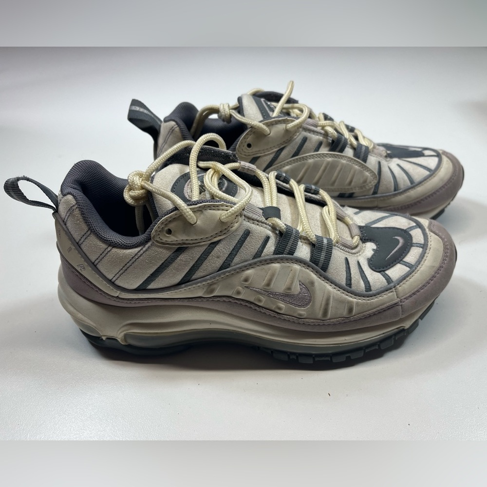 Nike Air Max 98 Summit White Violet Ash Grey Womens Sneakers Size 7